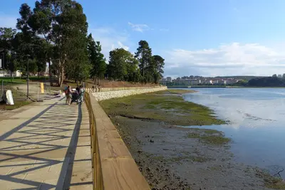 Inauguración del paseo Pepe Mujica conecta a Oleiros con A Coruña