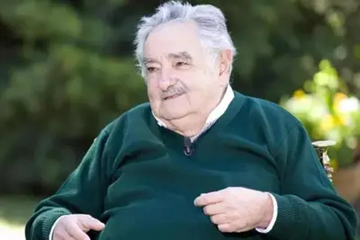 El paseo de la ría de Oleiros llevará el nombre de Pepe Mujica