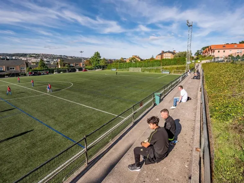 Contratadas por 1,5 millones las gradas del campo de fútbol do Redondo