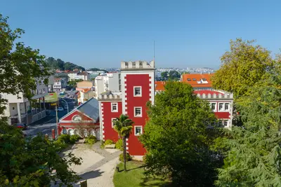 Oleiros invierte 200.000 euros en reparar las cubiertas de las Torres de Santa Cruz