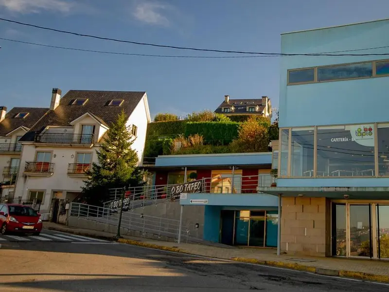 El Concello de Oleiros declara desierto el concurso para gestionar el bar de la Casa do Pobo