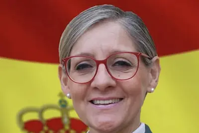 Cristina Moreno, la segunda mujer coronel en la Guardia Civil, inició su carrera en Oleiros