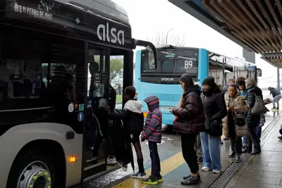 Oleiros abandona la reunión sobre transporte metropolitano por la falta de atención de la Xunta