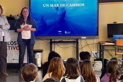 La Diputación fomenta el respeto por los océanos entre los jóvenes de Oleiros