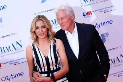 Richard Gere planea construir su casa en Oleiros, el pueblo gallego de su esposa