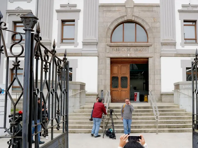 Cinco años de cárcel por abusar de su expareja en Oleiros