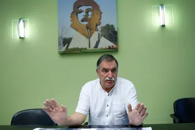 Ángel García Seoane comparte su relación con Fidel Castro y Manuel Fraga