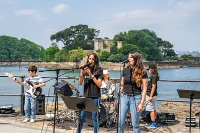 Santa Cruz se llena de música este domingo con 13 actuaciones de la Escuela Municipal de Oleiros