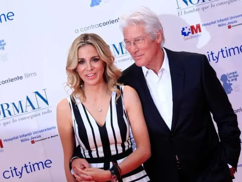 Richard Gere planea construir su casa en Oleiros, el pueblo gallego de su esposa