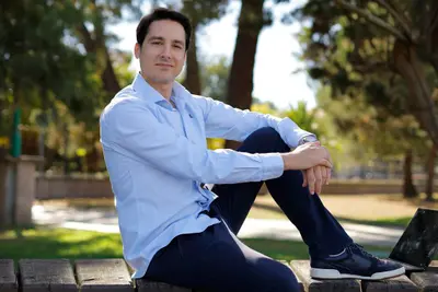 Empresario madrileño elige Oleiros para vivir y dirigir su negocio