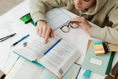 El programa de refuerzo educativo (PRAEMO) empieza en octubre en Oleiros