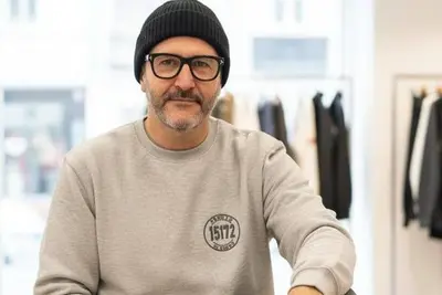 Una sudadera de Perillo se convierte en éxito de ventas en Oleiros