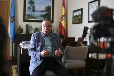 El alcalde de Oleiros destaca la importancia del municipio y critica la falta de vivienda
