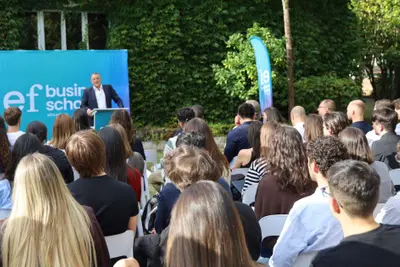 La ef business school inaugura el curso de másteres en Oleiros